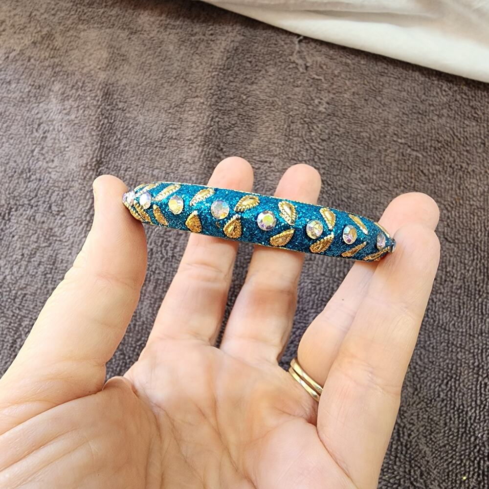 Blue and gold toned Bracelet rhinestones bangle unmarked jb
